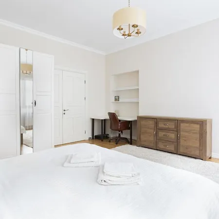 Cranta Hillside Braszów